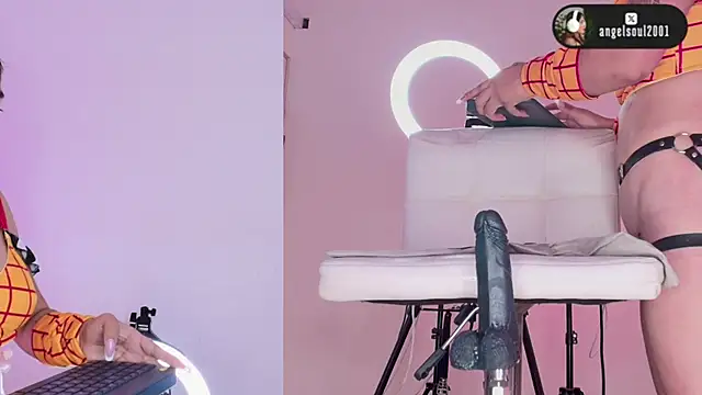 Angelst__'s cam snapshot