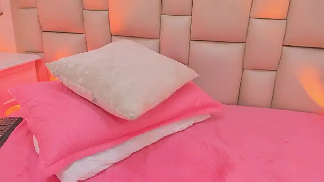 dakhota___'s cam snapshot