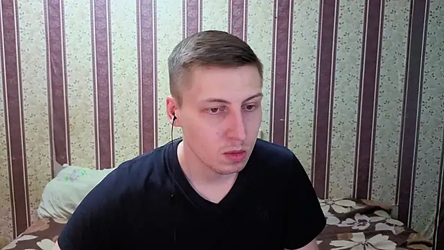 darienlarge's cam snapshot