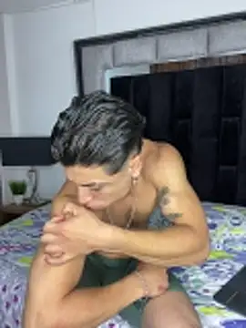 MR_MUSCLE's cam snapshot