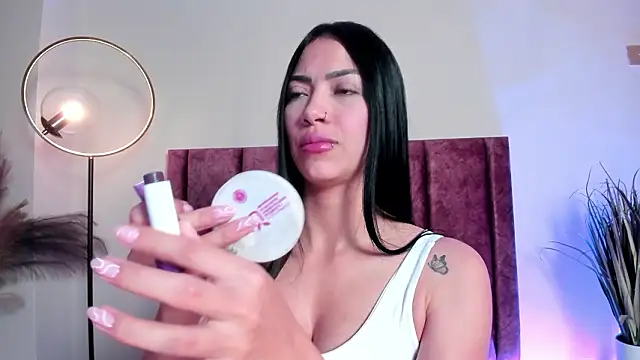 AbbieJoness_'s cam snapshot