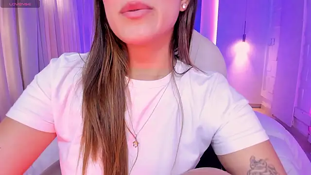 nathalie_rivers's cam snapshot