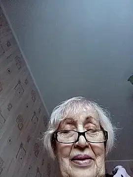 Anatolia5961's cam snapshot