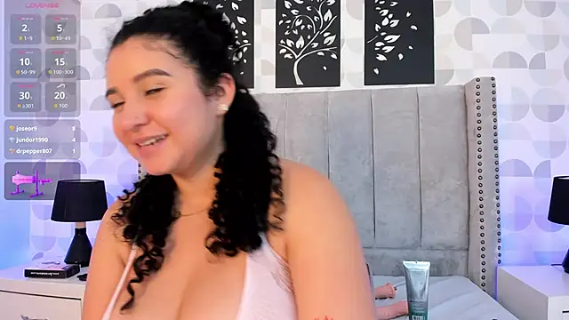 cristhi_esterling's cam snapshot