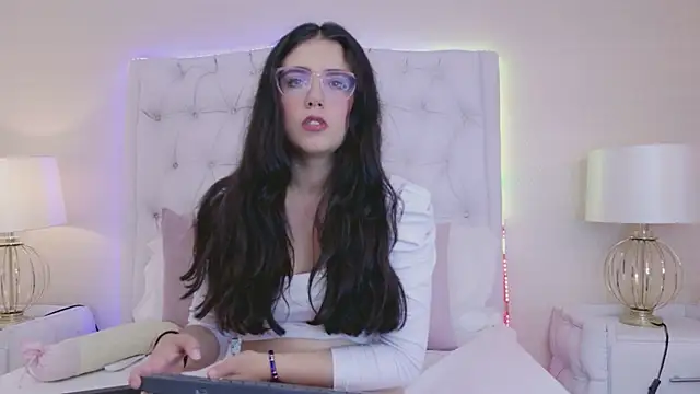 ScarlettPetrova's cam snapshot