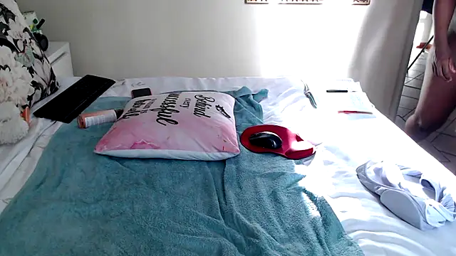 FitSelina66's cam snapshot