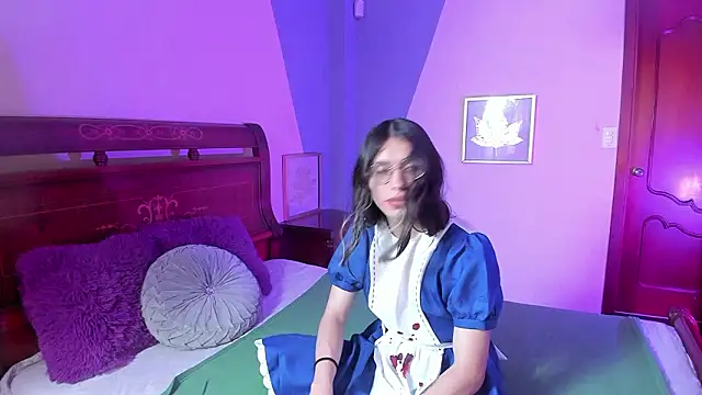 Briar_y_Blair's cam snapshot