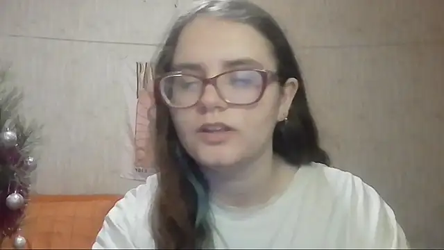 Miyabeee's cam snapshot