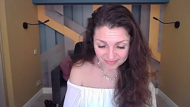 EllaLong's cam snapshot