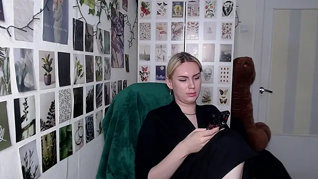 CapriScorpion live sex cam