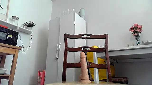 DirtyLittleKimberleigh live sex cam