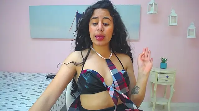 scarlett_clyde's cam snapshot