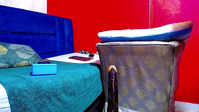 Lelety79 live sex cam