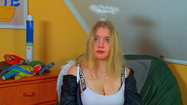 EmilyEvanse's cam snapshot