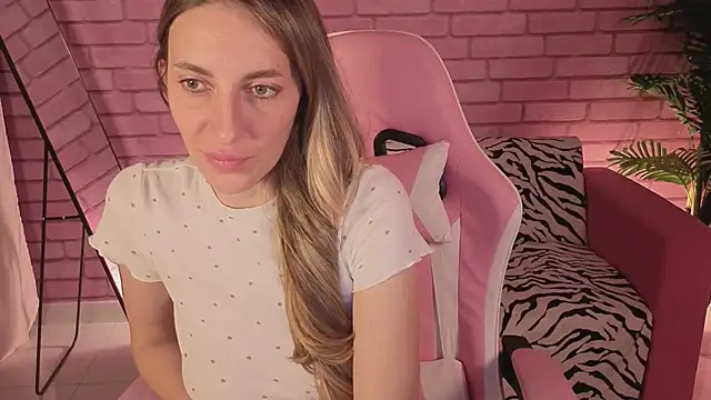 Ava_Ridge's cam snapshot