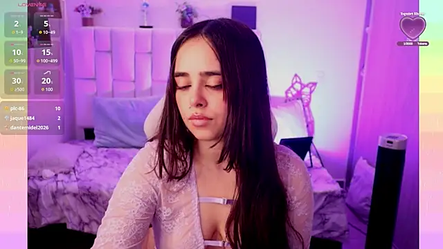 JennieBaee's cam snapshot