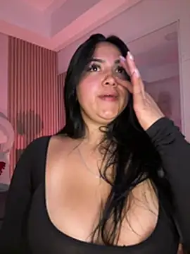 Sara__collins__ live sex cam