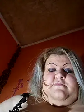 ducicsajsziii live sex cam