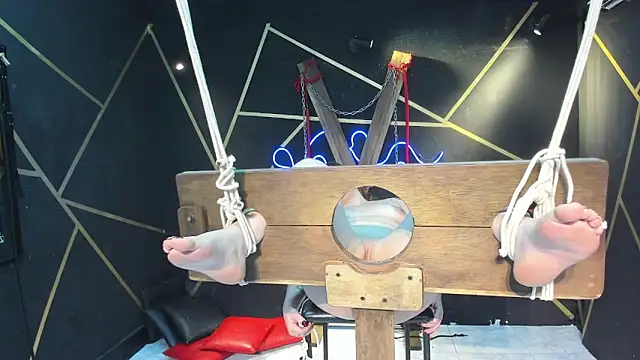 BDSM_Vantablack__'s cam snapshot