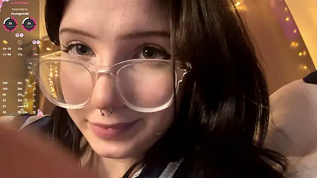 silverflower__'s cam snapshot