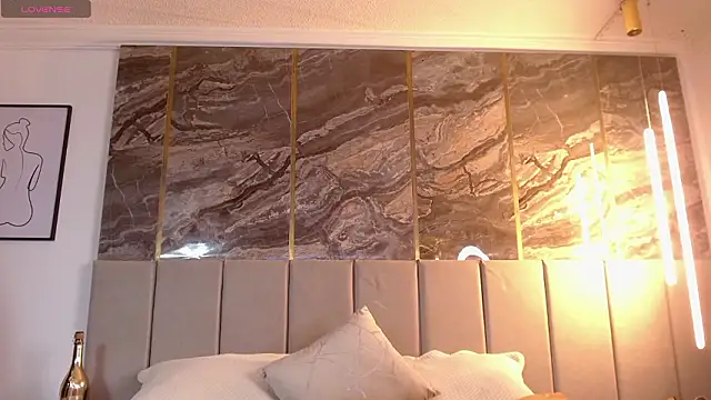 Lunea_kane's cam snapshot