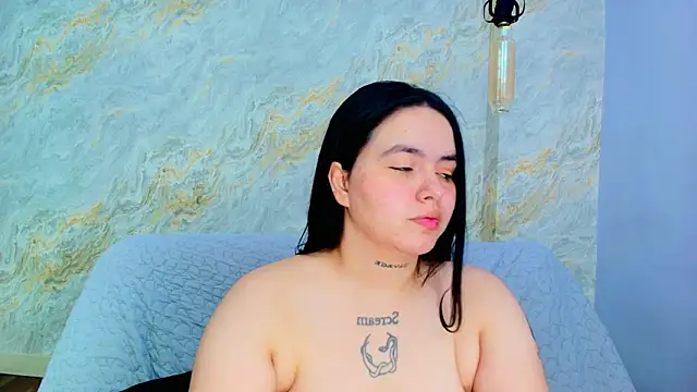 Mia_candy_0's cam snapshot