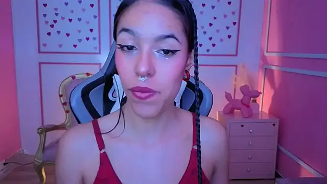 stephania_t's cam snapshot