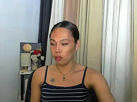 Savanna_White live sex cam