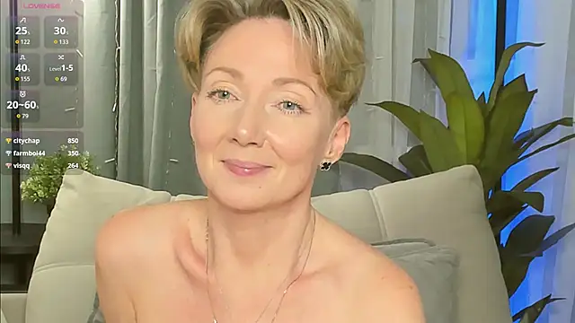 AkexandraFix live sex cam