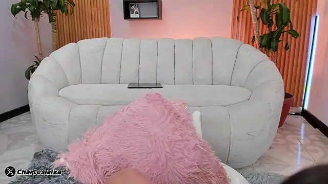 Aixaa_charles's cam snapshot