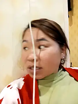 may-squirl's cam snapshot