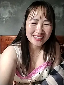 emini-xx's cam snapshot