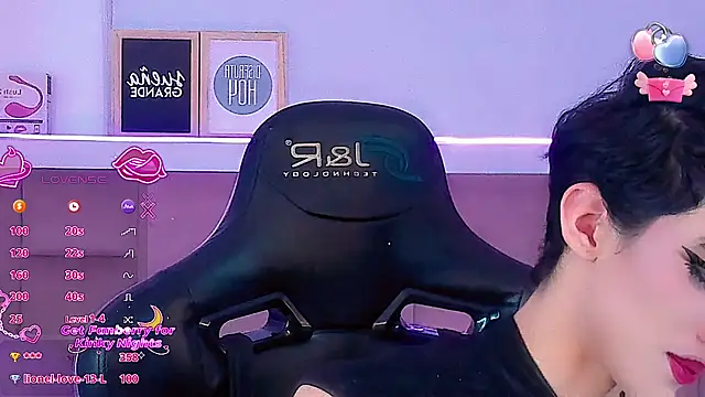 Baby_FenixTS live sex cam