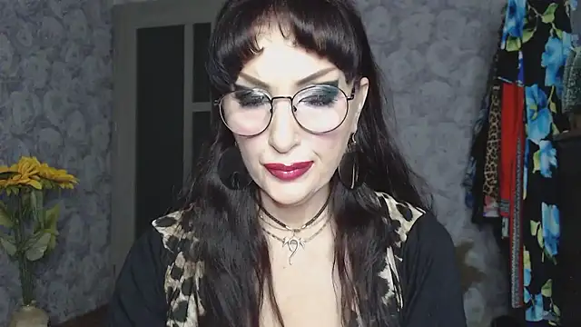 Aziza1's cam snapshot