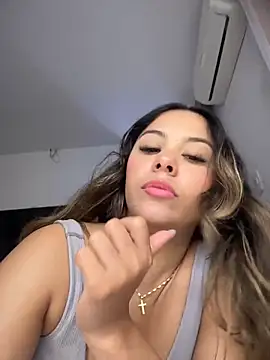 tuckersabrina live sex cam
