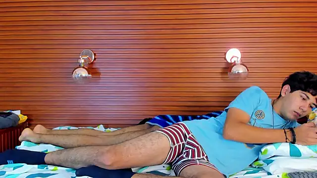 PeakkTwiins's cam snapshot