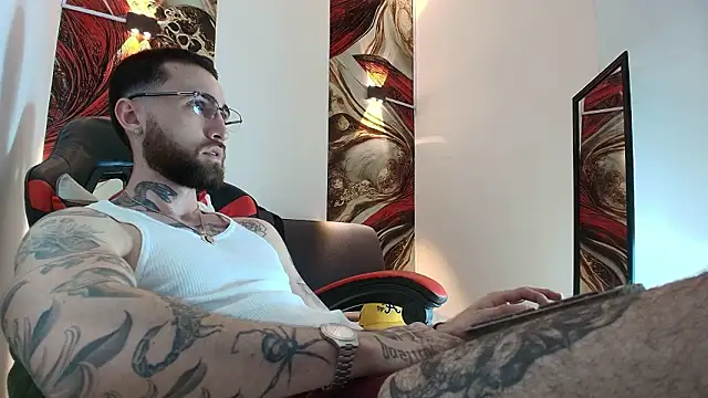 Luke_davis01 live sex cam