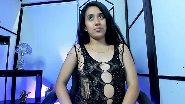 CatalinaMartinezz_'s cam snapshot