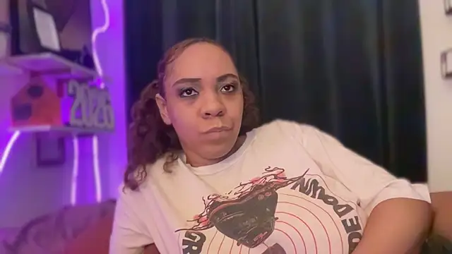 Sanaawest's cam snapshot