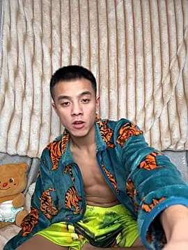 TOYOTA-01 live sex cam