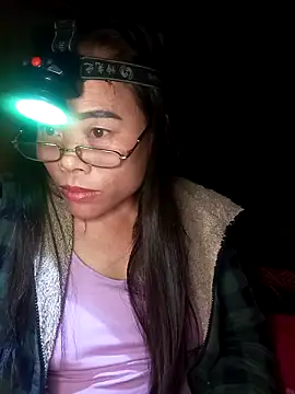 CoMay003's cam snapshot