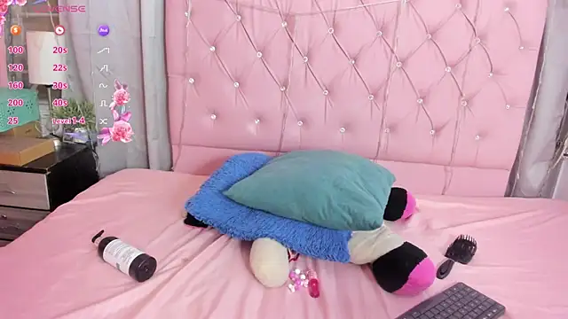 NaylaAbadi's cam snapshot