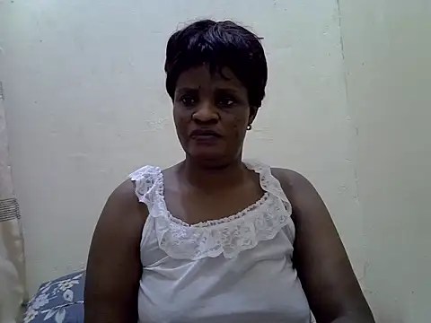 creamyhairy_puss's cam snapshot