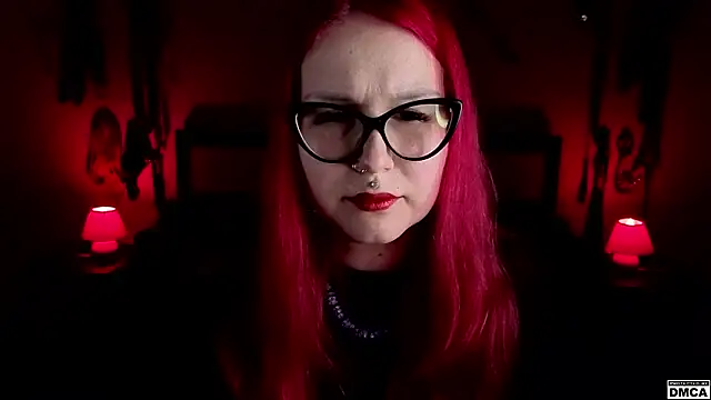 Amanita__Pantherina's cam snapshot