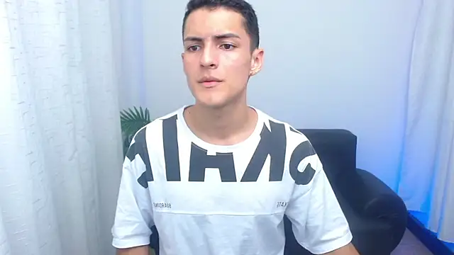 Matiius18's cam snapshot