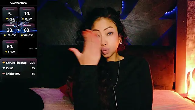 ElyaQuinn's cam snapshot