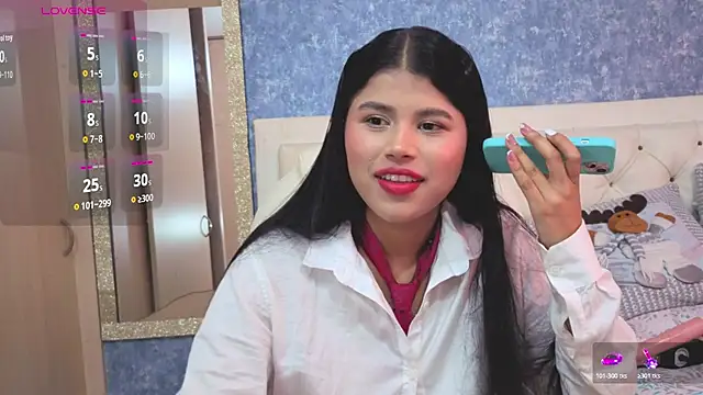 yulissa_girls's cam snapshot