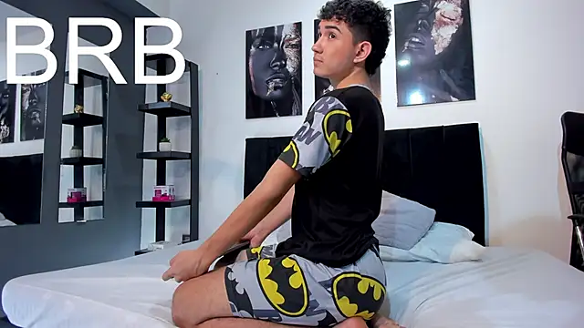 Alejo_Grey live sex cam