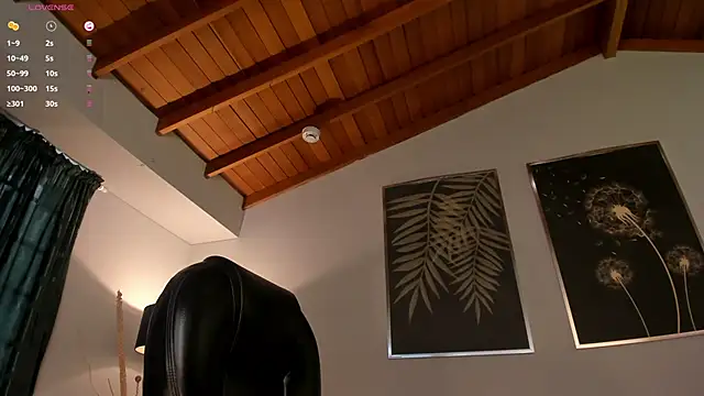 MaryLewis_'s cam snapshot