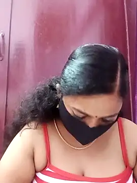 Mandhra28's cam snapshot